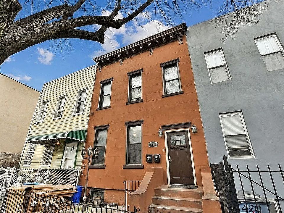 1st image of 487 Hart St