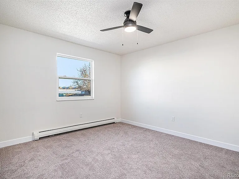 16450 E 14th Pl #52 — Photo 7