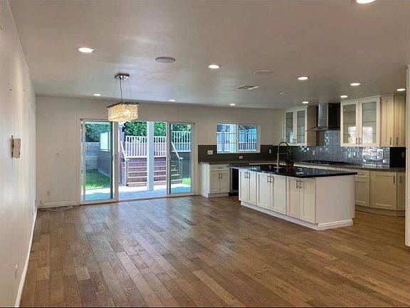 2nd image of 21529 Birch Hill Dr