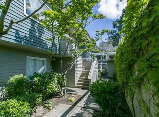 111 N Hayden Bay Dr, Portland, OR