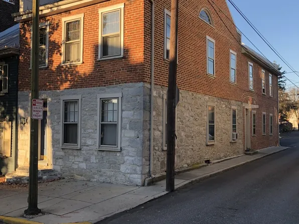 132 S Hanover St, 132 S Hanover St #2, Carlisle, PA 17013