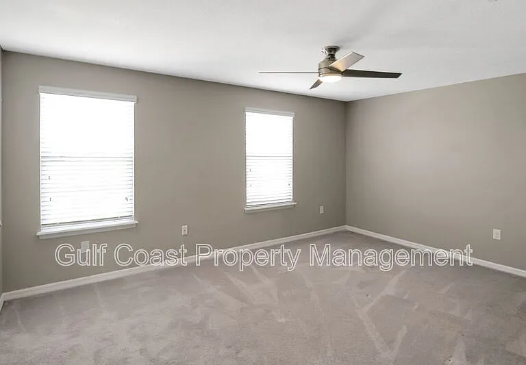 2914 Esmeralda Dr — Photo 25