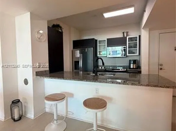 951 Brickell Ave, Miami, FL