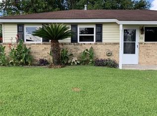 40 Gardenia Ln, Westwego, LA 70094