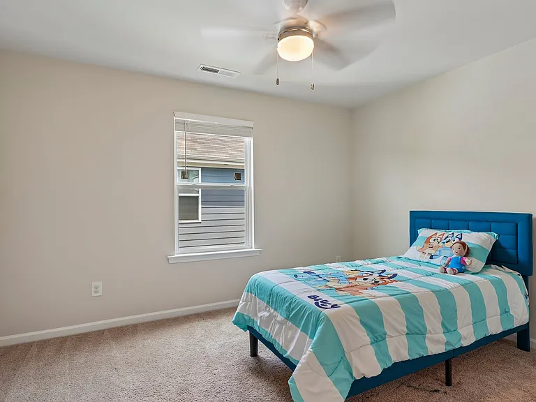 8007 Foxcroft Dr — Photo 18