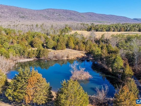 5th image of 443 Meadow View Ln