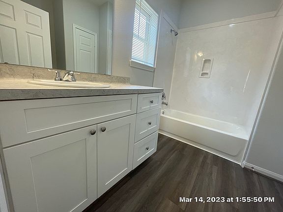 4th image of 9014 Everglade Dr #B
