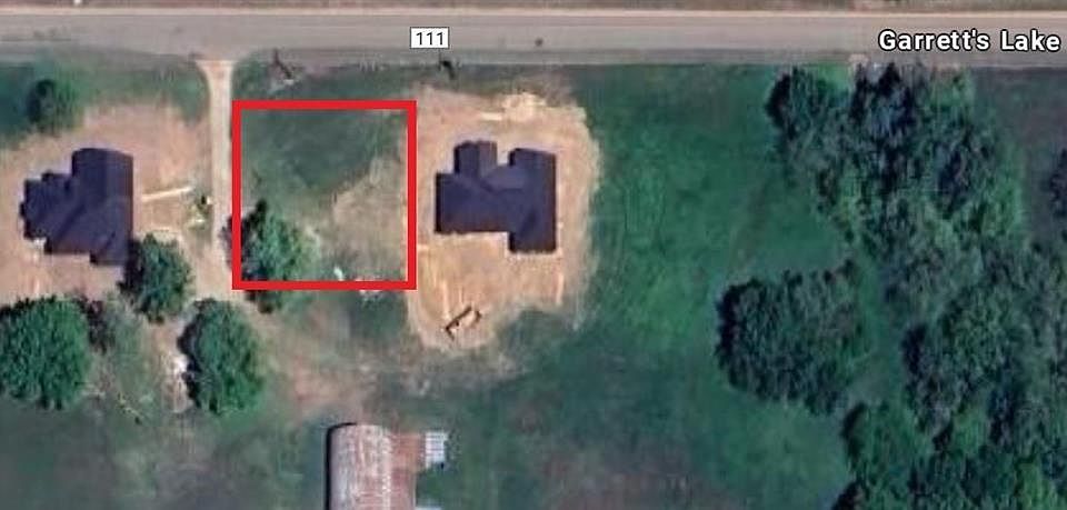 2nd image of 42797 Garretts Lake Rd