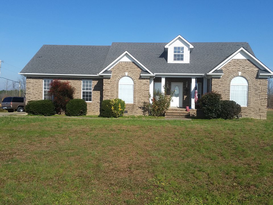 1st image of 224 Gobbell Ave