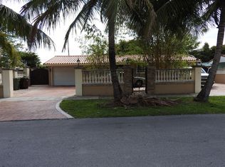 7465 W 14th Ct, Hialeah, FL 33014