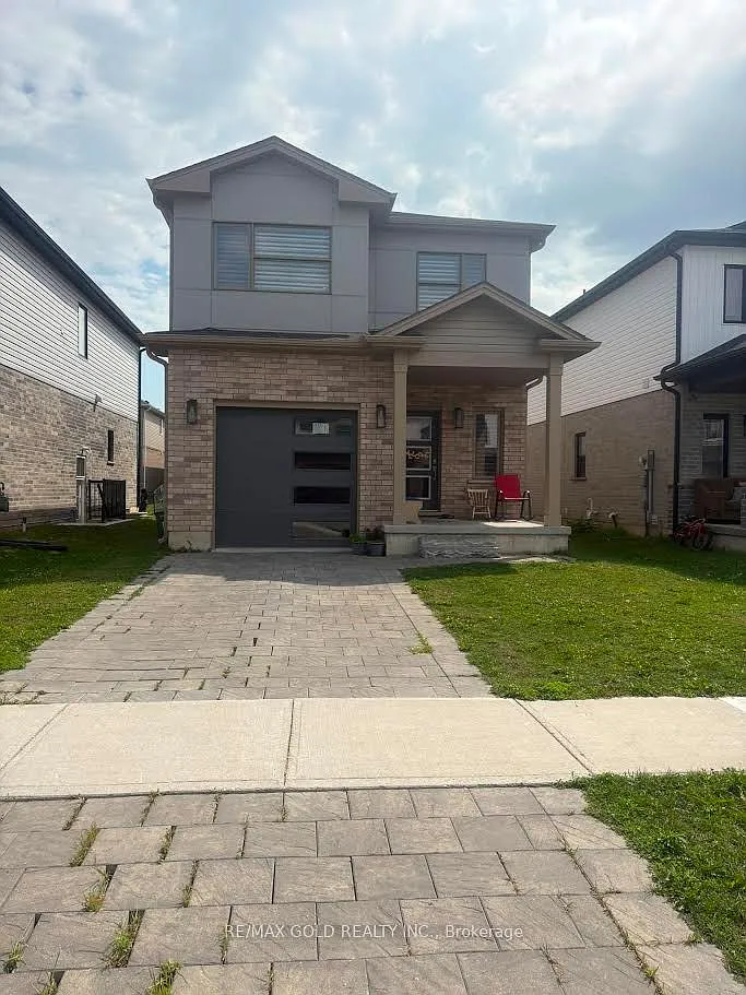 4 bed, $2,850 — Photo 2