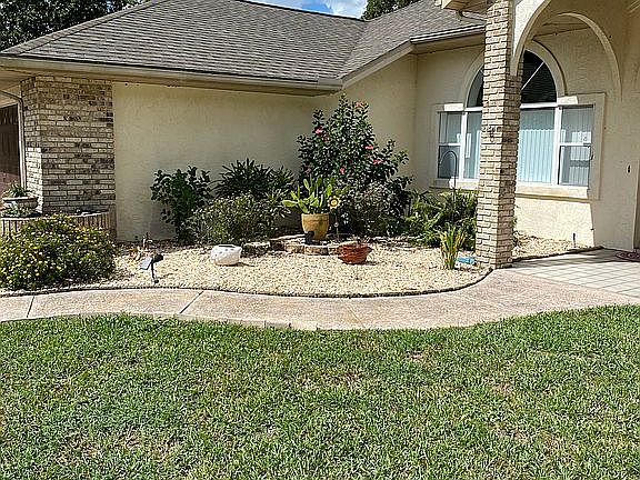 2nd image of 6 Westrobin Ln