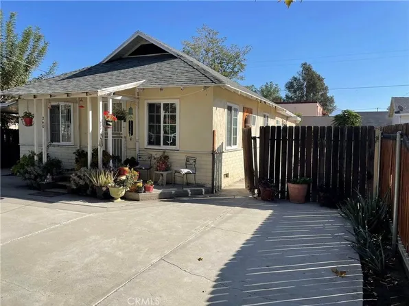 240 N Alessandro St, Hemet, CA 92543