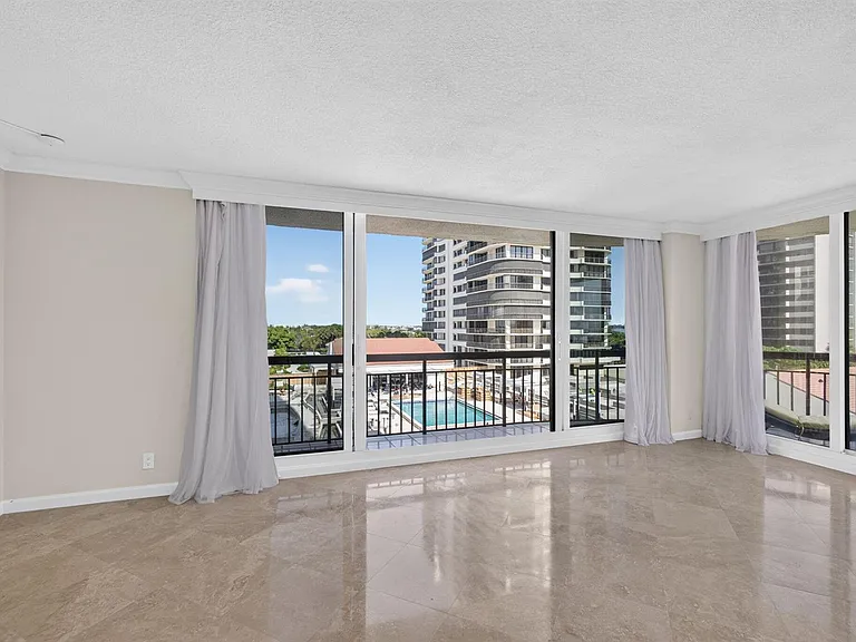 4000 N Ocean Dr #403 — Photo 11