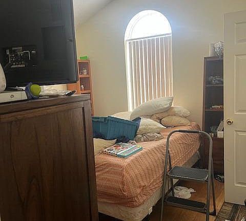 5th image of 4116 Low Ridge Rd