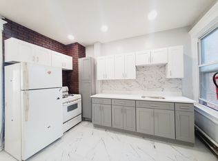 99 W 17th St APT 3, Bayonne, NJ 07002