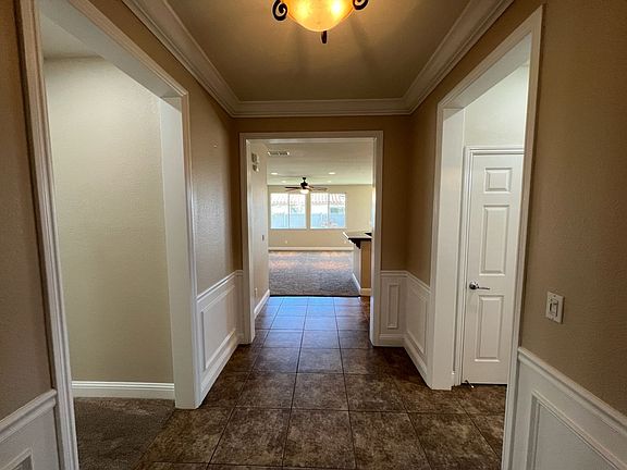 3rd image of 2318 Acorn Meadows Ln