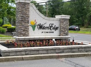 2418 Waters Edge Dr #18A, Toms River, NJ 08753