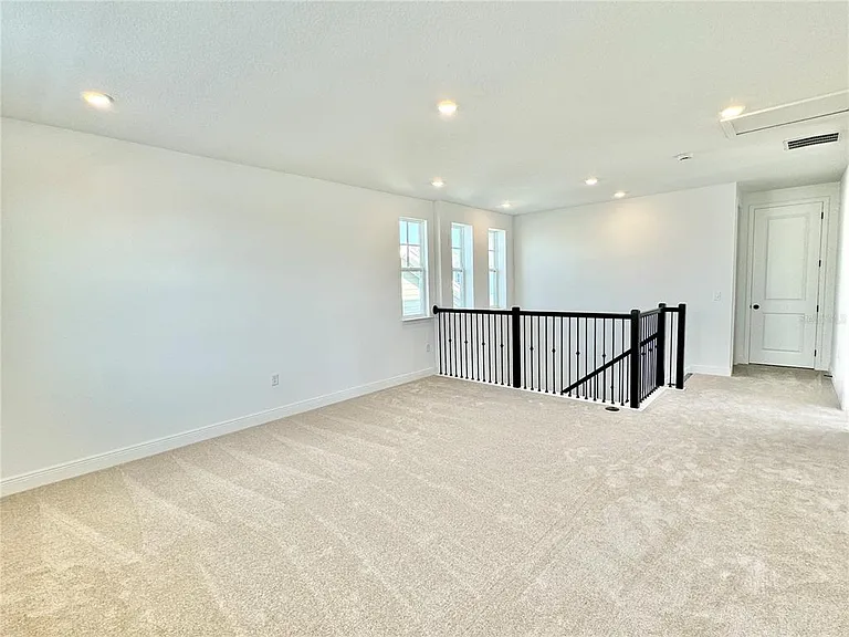 9726 Neruda St — Photo 49