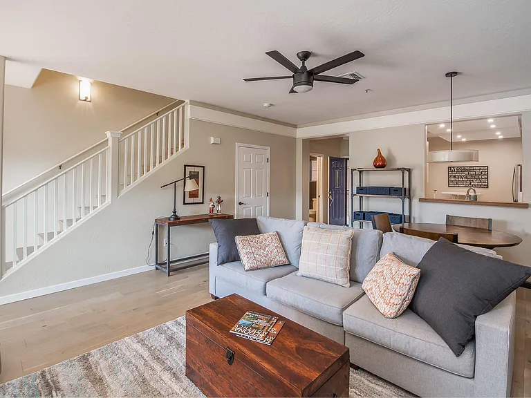 819 Dusty Rose Dr — Photo 18