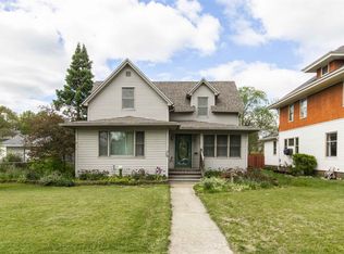 424 W Mishawaka Ave, Mishawaka, IN 46545