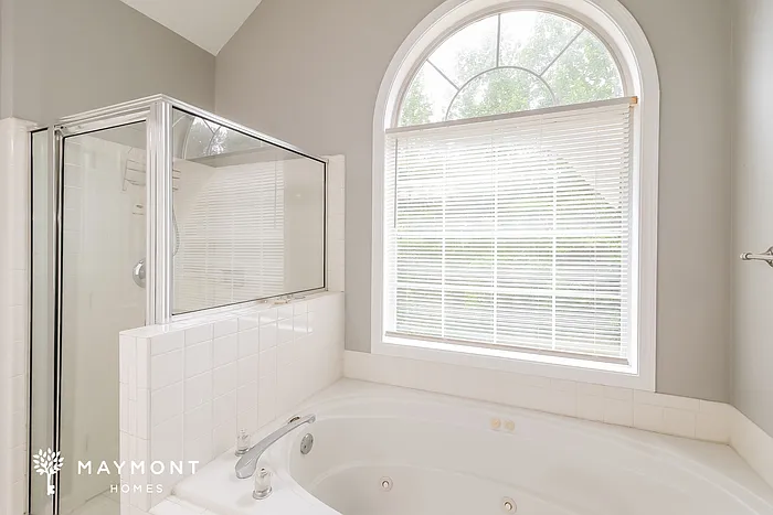6616 Wellesley Dr — Photo 12