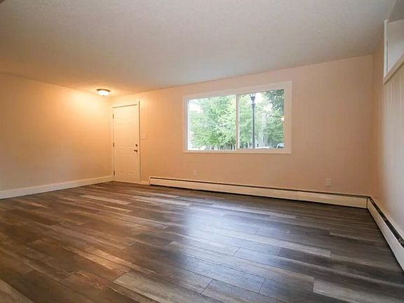 5th image of 685 Harvard St #685