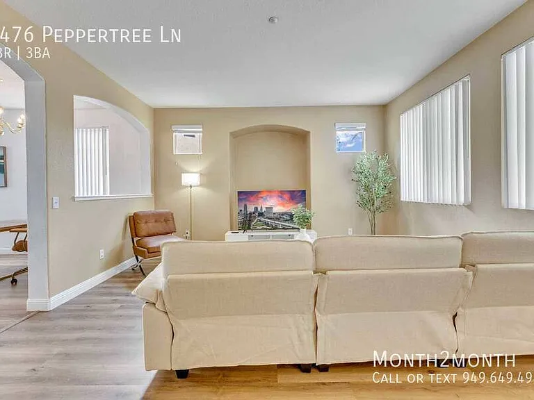 7476 Peppertree Ln — Photo 9