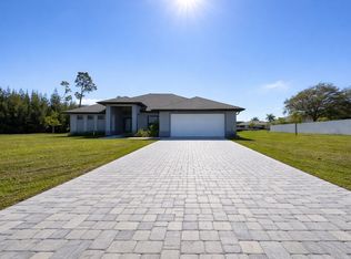 224 SE 13th Ter, Cape Coral, FL 33990