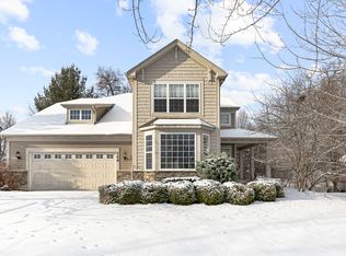 260 S Westminister Ct, Round Lake, IL 60073