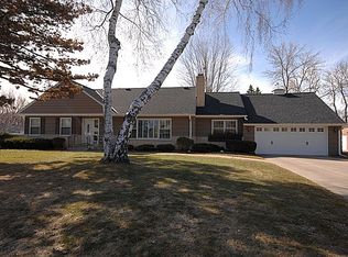 4501 Golf Ter, Edina, MN 55424