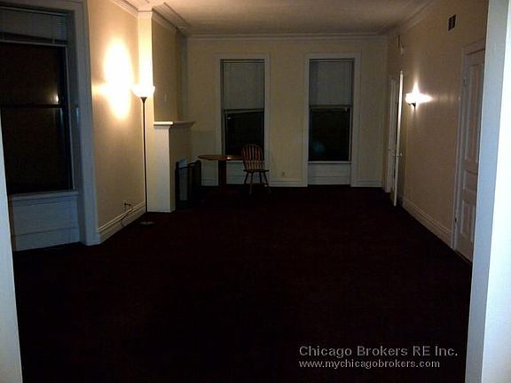 2nd image of 2233 N Dayton St APT 1