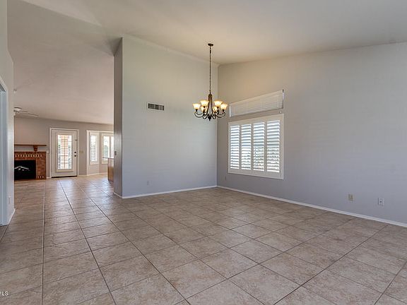 5th image of 4107 E San Pedro Ave