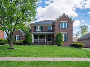 1128 Blackthorn Rd, Louisville, KY
