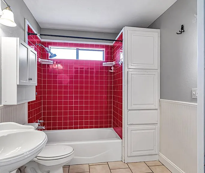 1710 N Weatherford St — Photo 28