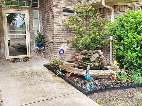 4th image of 3406 Greenlawn Dr