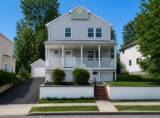 195 Van Winkle St #1, East Rutherford, NJ 07073