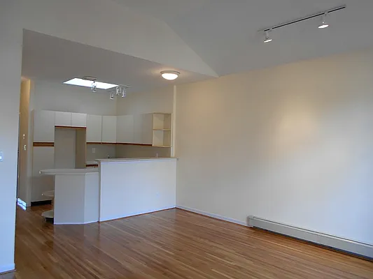 Sold by Orrichio Anderson | media 20