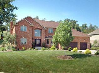 552 Ashton Ct, North Huntingdon, PA 15642