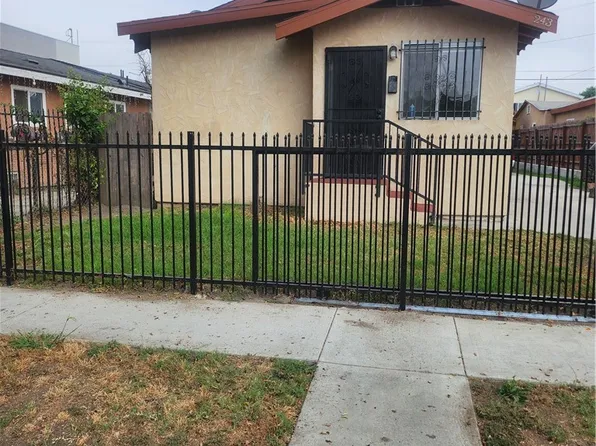 243 E 82nd St, Los Angeles, CA 90003
