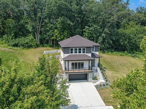 2nd image of 105 Northfield Dr