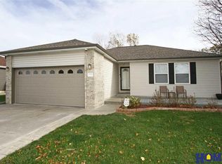 1910 SW 33rd St, Lincoln, NE 68522