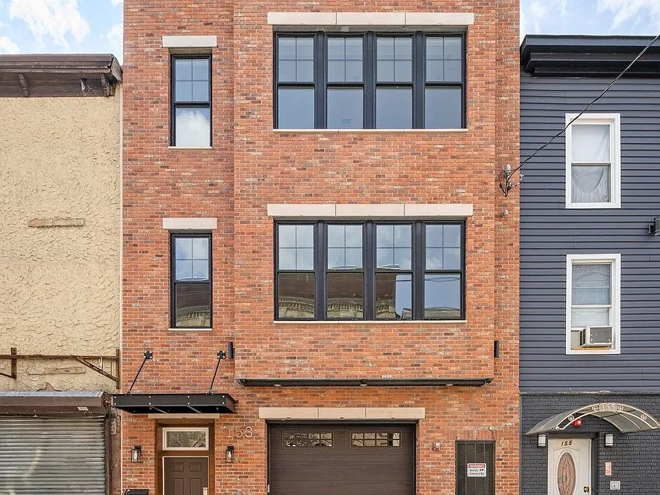 153 New York Ave #1