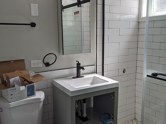2nd image of 2533 Hartrey Ave #G