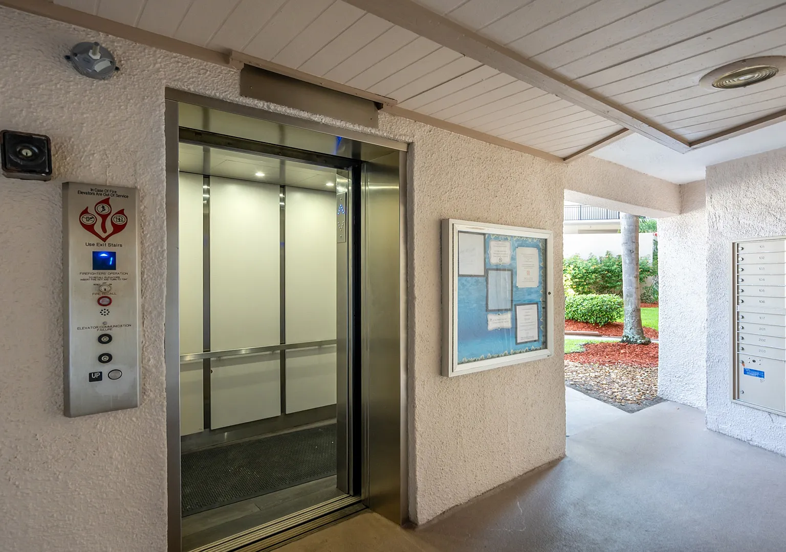 2 bed, 1200 sqft, $3,500 — Photo 3