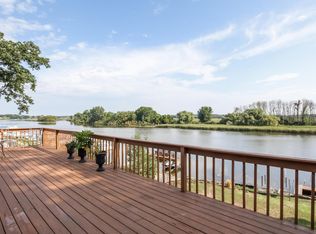 14975 Mercury Dr, Grand Haven, MI 49417