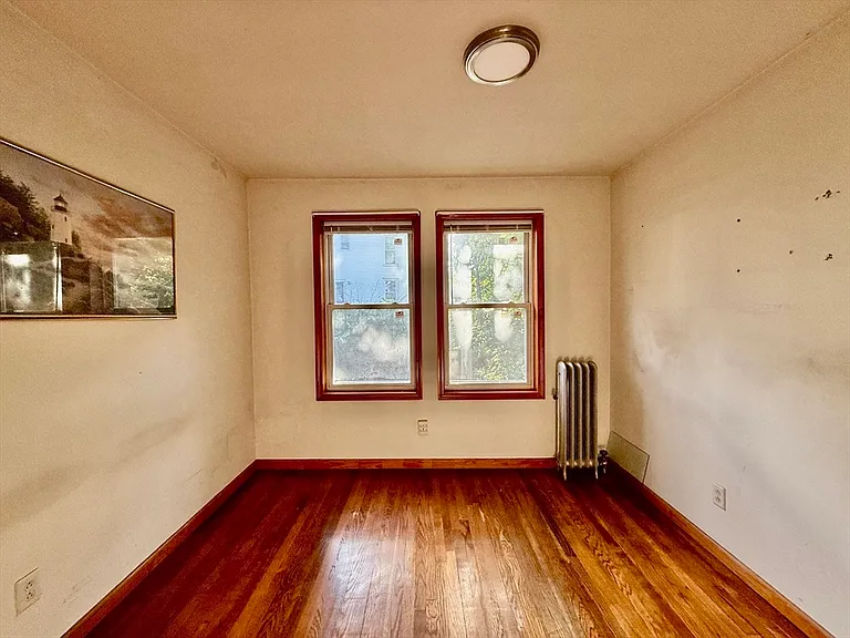 18 Bigelow St #1 — Photo 11