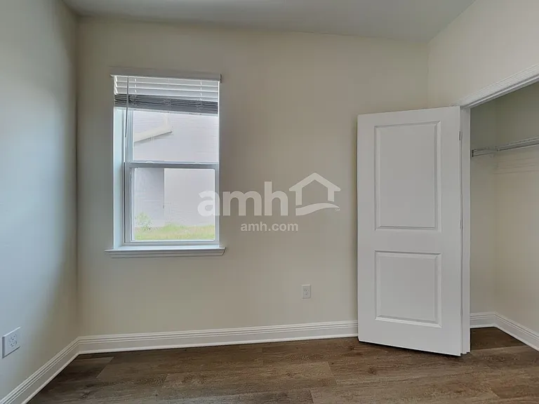 1768 Meadowgrove Ave — Photo 15