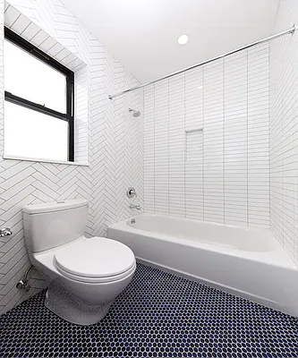 Rented by Avenues Real Estate | media 13