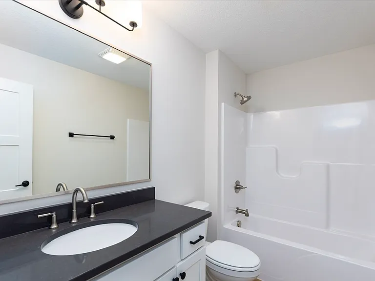 2817 SW 24th Ln — Photo 11